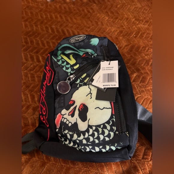 NWT Ed Hardy Black and Red Sling Bag/Bum Bag with Skull Design - Picture 2 of 14